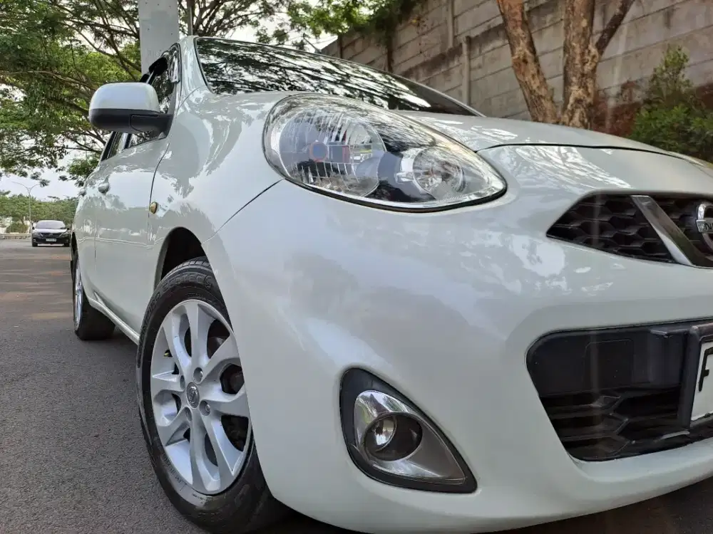 Nissan march L 1.2 at 2015