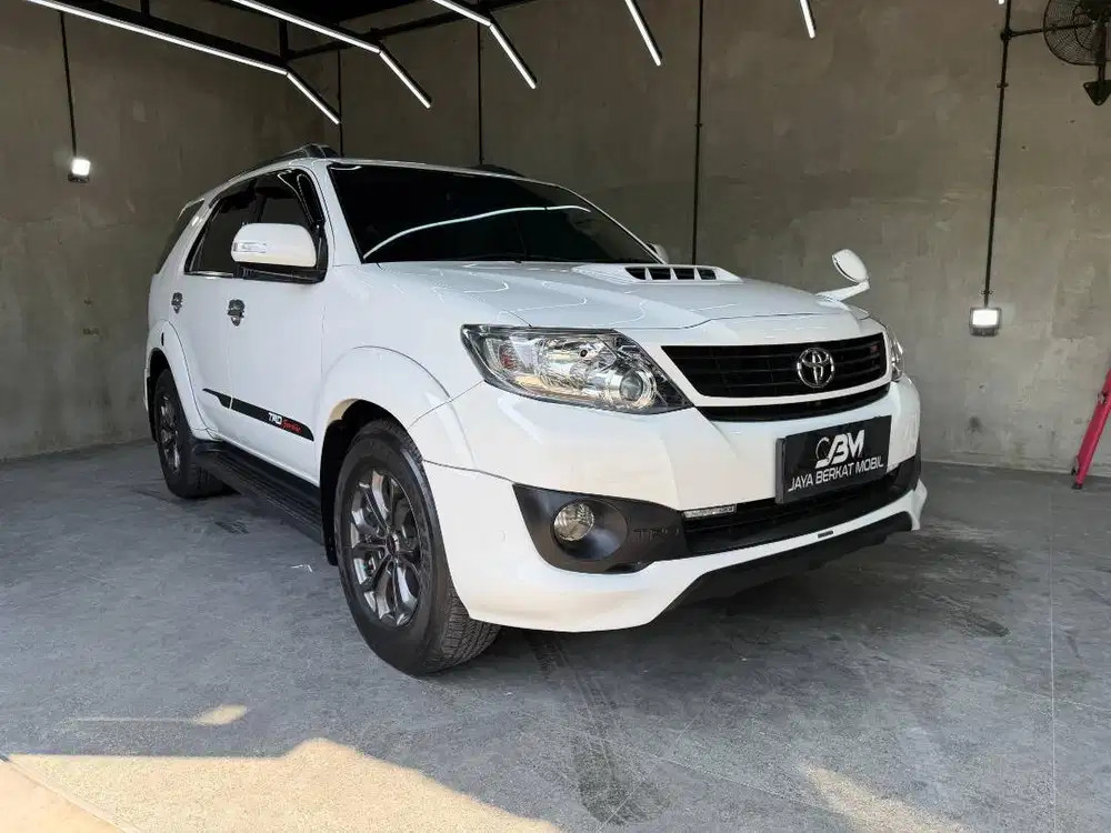 FORTUNER 2.5 G TRD VNT 2014