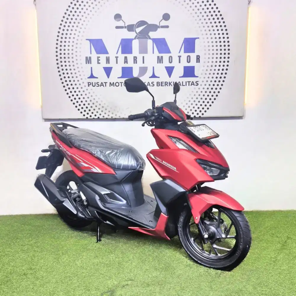 VARIO 160 CBS 2023 LIKE NEW SYARAT KK KTP & BERGARANSI!!!
