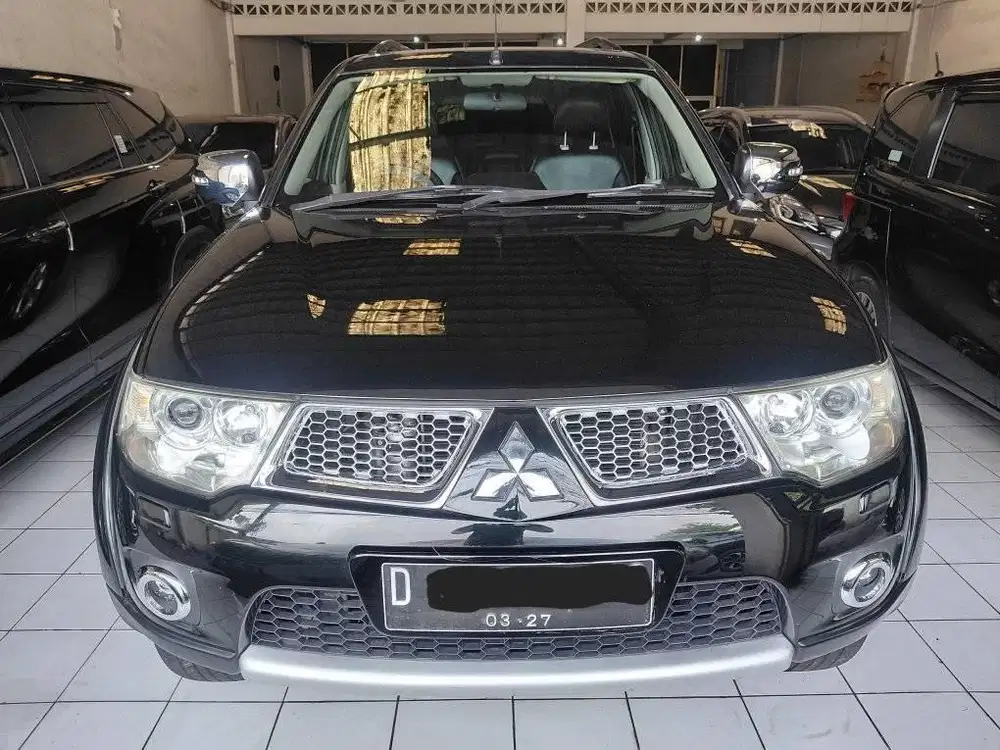 Mitsubishi Pajero Sport Dakar 2.4 Matic Thn 2012