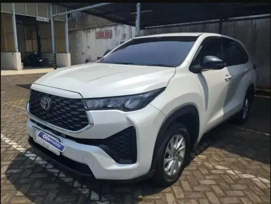 Toyota Kijang Innova 2.0 Zenix G CVT Bensin-AT 2023