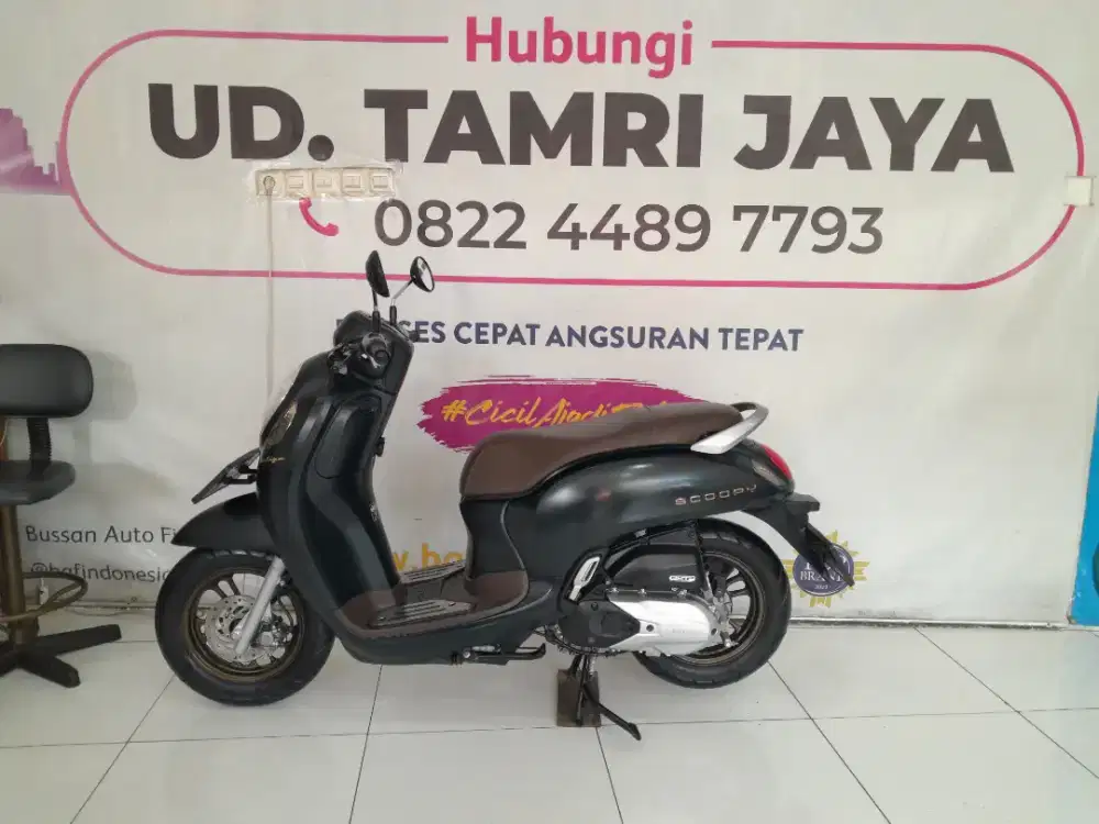 SUPER HONDA SCOOPY PRESTIGE 2024