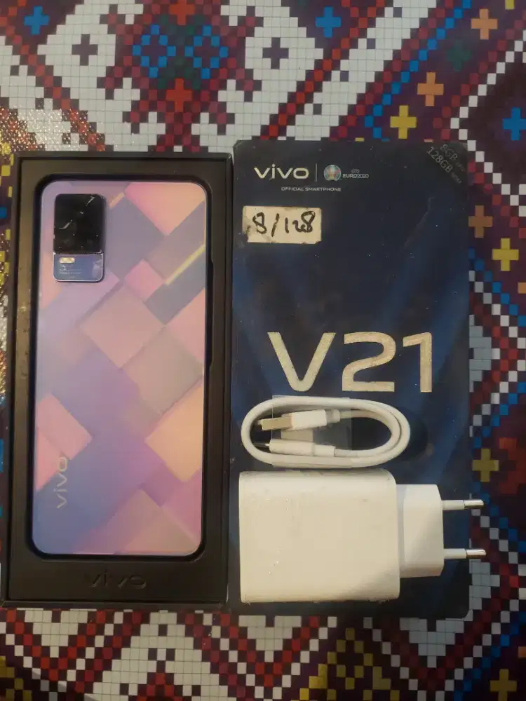 Vivo V21 4G 8/128GB