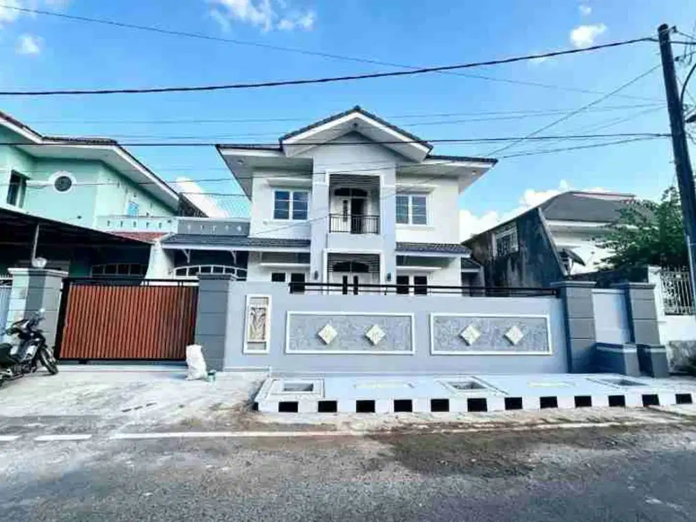 Dijual Rumah 2 Lantai Billymoon Pondok Kelapa Duren Sawit LT 288m² Harga 3,7 M