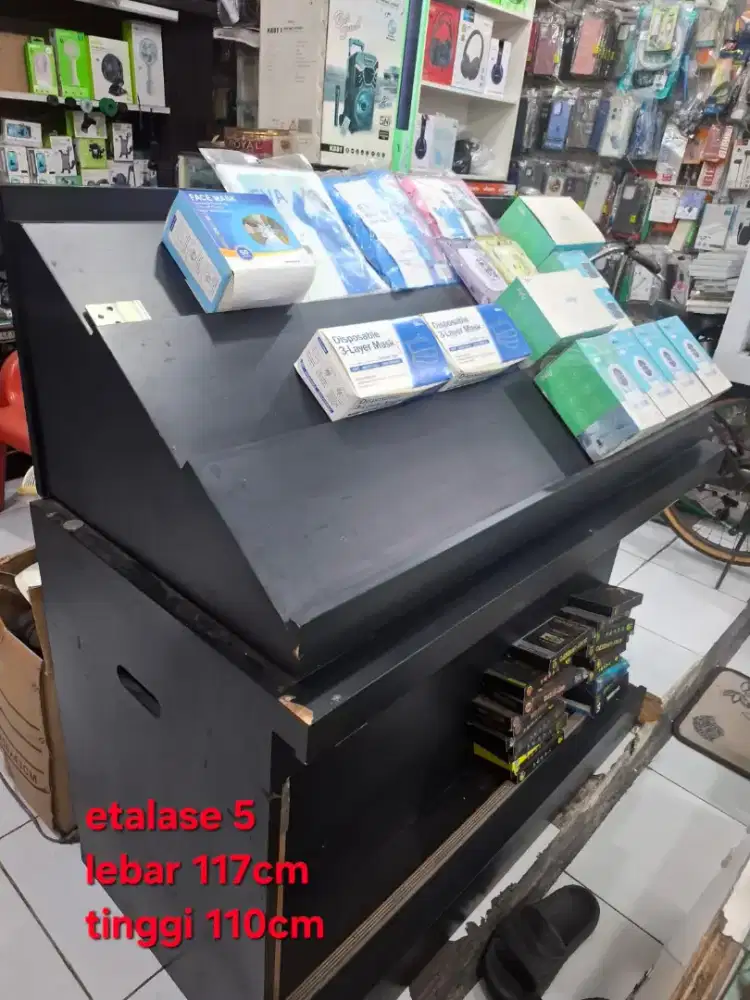 Etalase jualan bagus