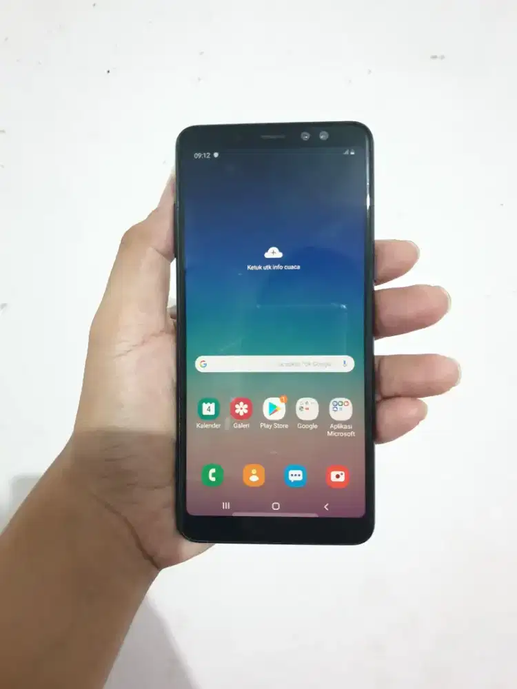 Samsung A8+ plus 6/64