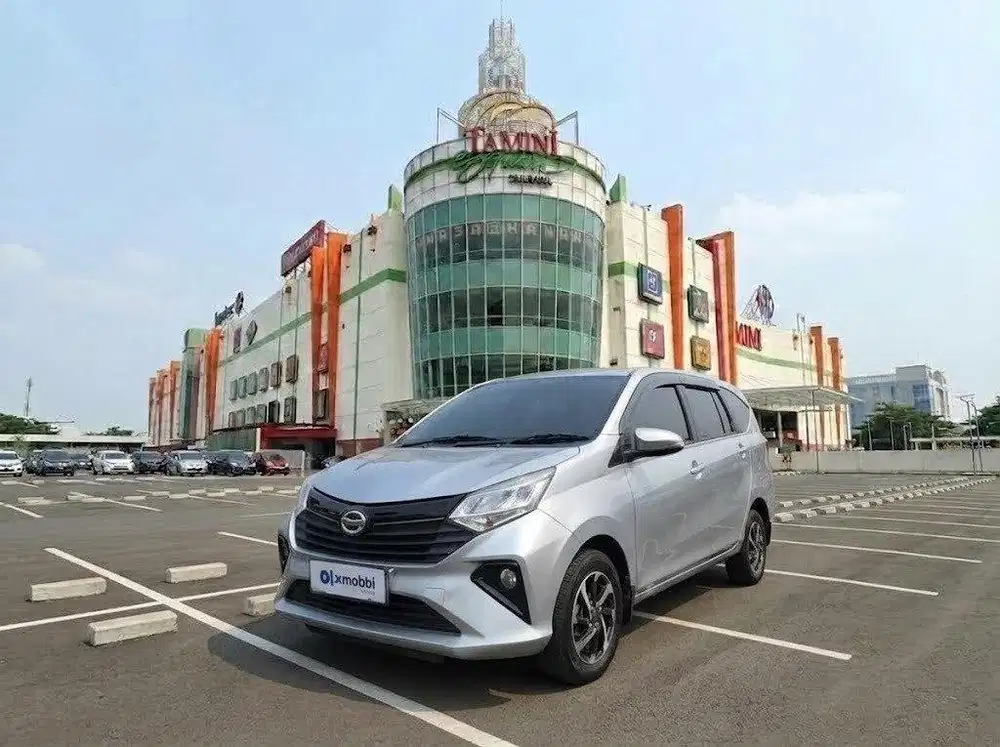 DP RENDAH - Daihatsu Sigra 2022 HKB