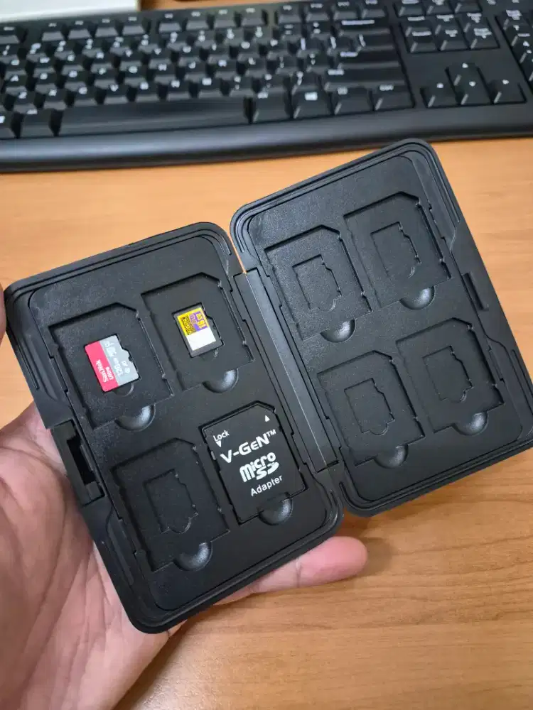 1 Set Memori Sandisc Ultra 128Gb + Vgen 16Gb & Adaptor Juga Case