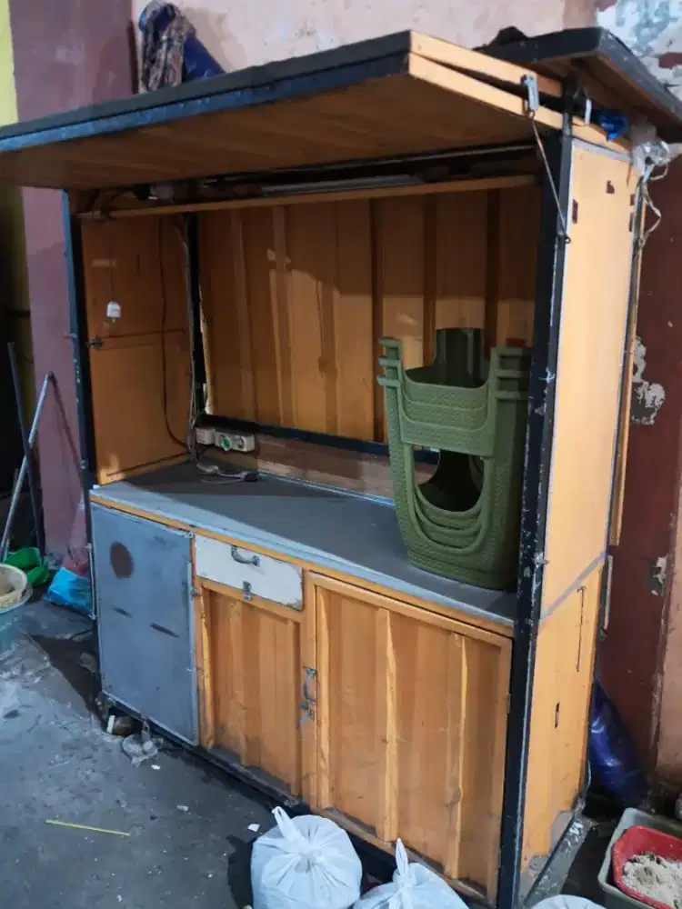 Booth kontainer