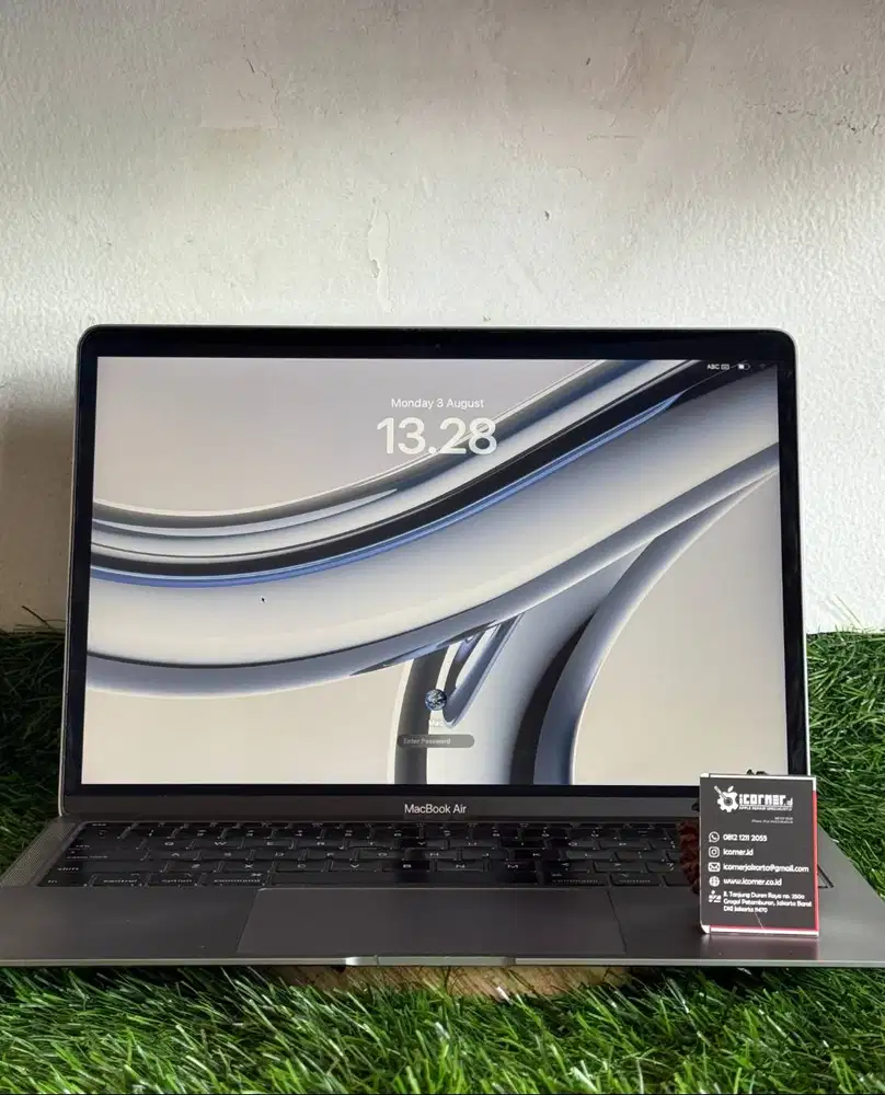 MacBook Air 13 2019 i5 RAM 16GB / SSD 1TB Second Original | Garansi