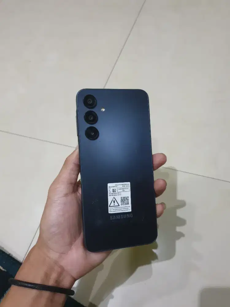 Samsung galaxy a16