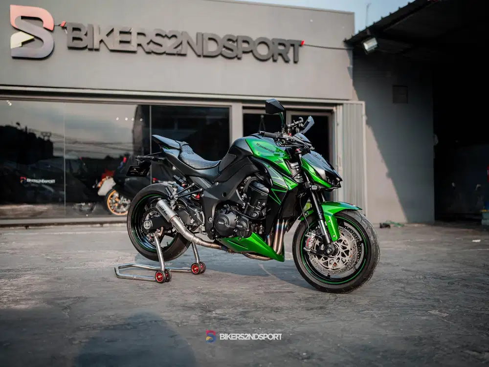 KAWASAKI Z1000 SUGOMI GREEN 2023