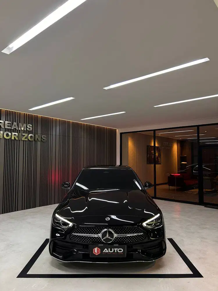 Mercedes Benz C300 AMG 2023 Mercy Km19rb Hitam B206TON