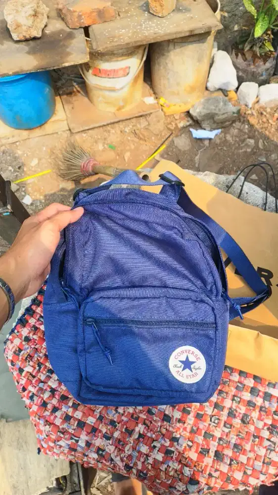 Tas converse biru dongker