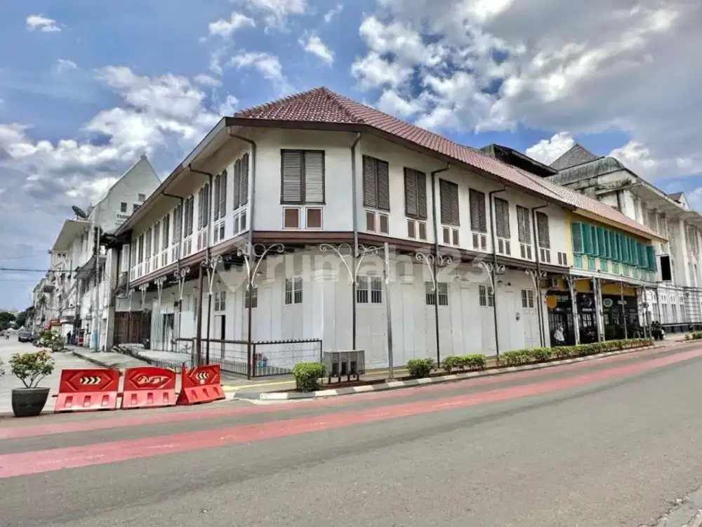 Dijual Gedung Heritage di Kota Tua - Taman Sari - Jakarta Barat