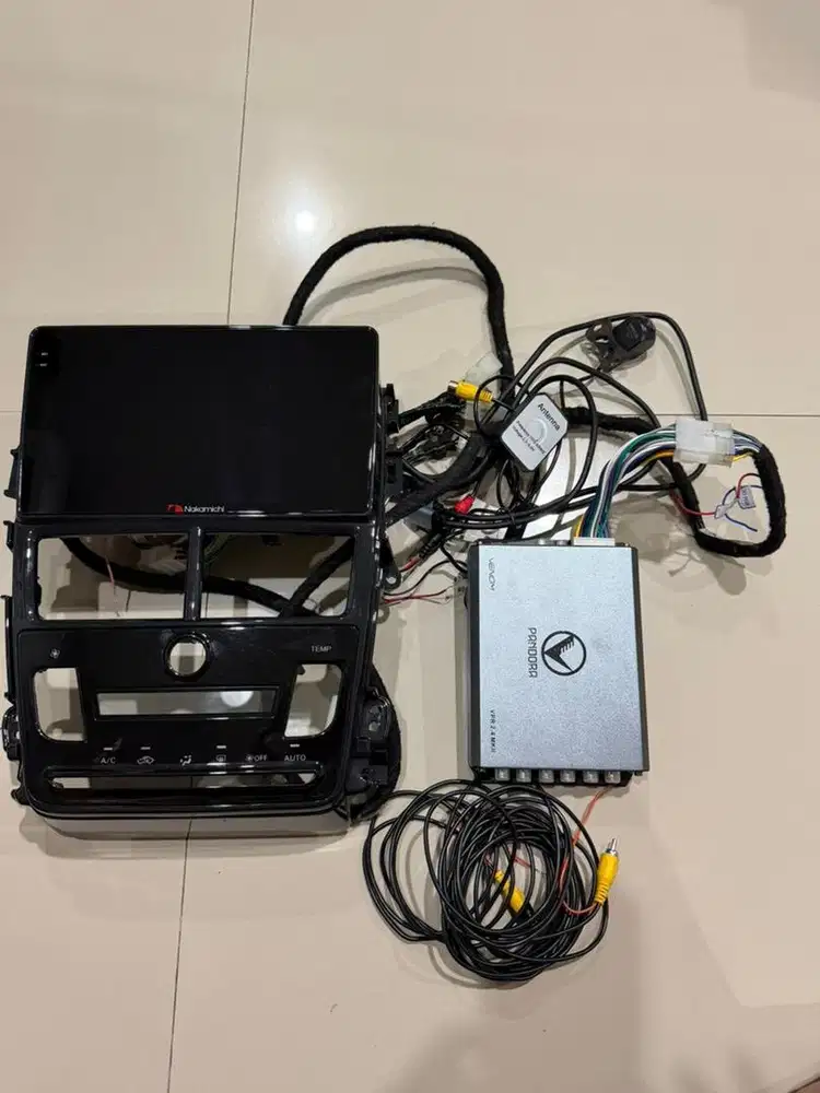 Head Unit Android Nakamichi + DSP Venom Pandora VPR 2.4 MKII