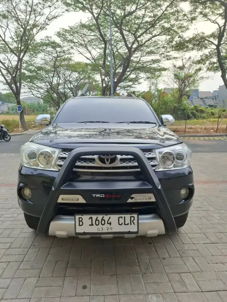 Fortuner G 2.7 Bensin automatic tahun 2010