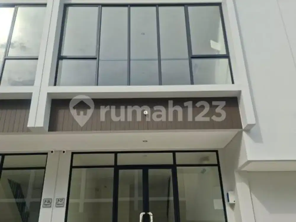 Disewakan Ruko Sorrento Grande East Gading Serpong, Tangerang