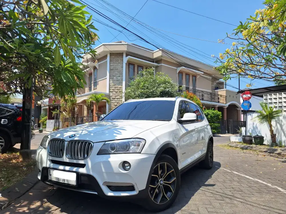 CASH MULUS JEEP BMW F25 X3 XDRIVE 2.0i th 2013 Bensin