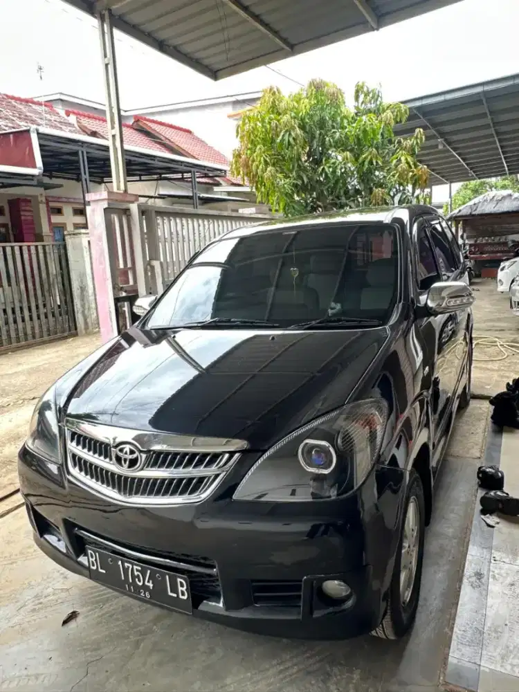Di Jual Avanza 2011, Manual Transisi