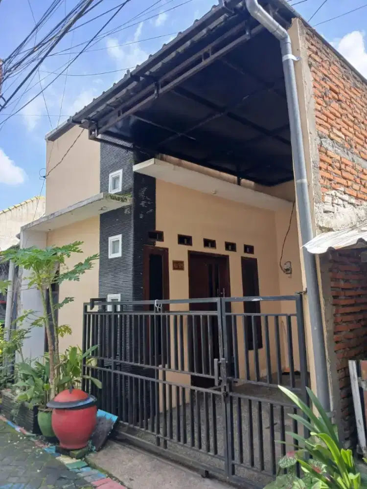 Dijual rumah pribadi di villa bukit tidar A1