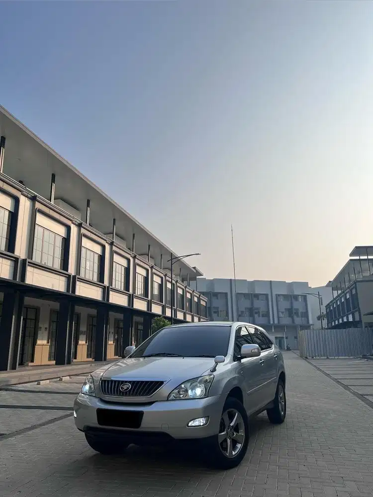 Toyota Harrier 2.4 240 G L Prem 2011