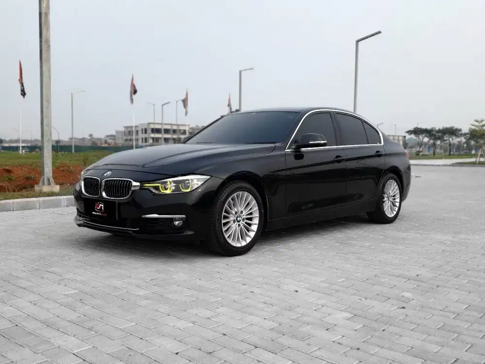 2017 BMW F30 320i 2018 LCI B48 LUXURY 2019