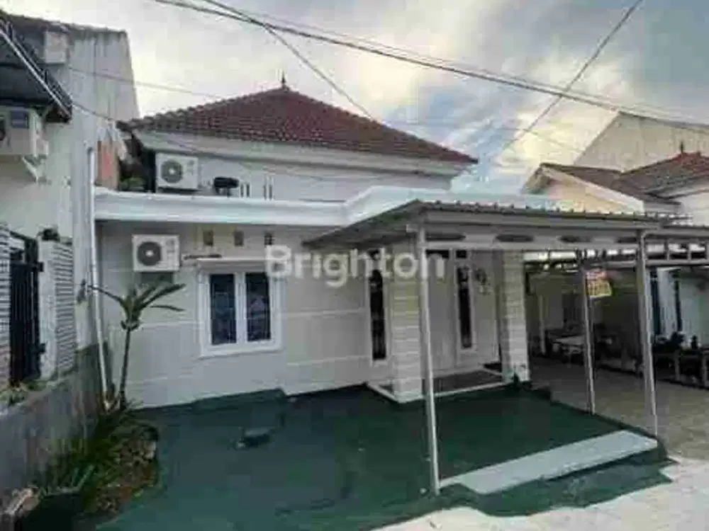 DISEWAKAN RUMAH CANTIK FULLFURNISH SIAP HUNI DALAM PERUMAHAN VILLA DAMAI