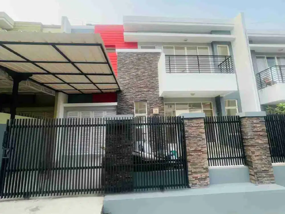 Disewakan Rumah 2lt di Boulevard Grand Galaxy