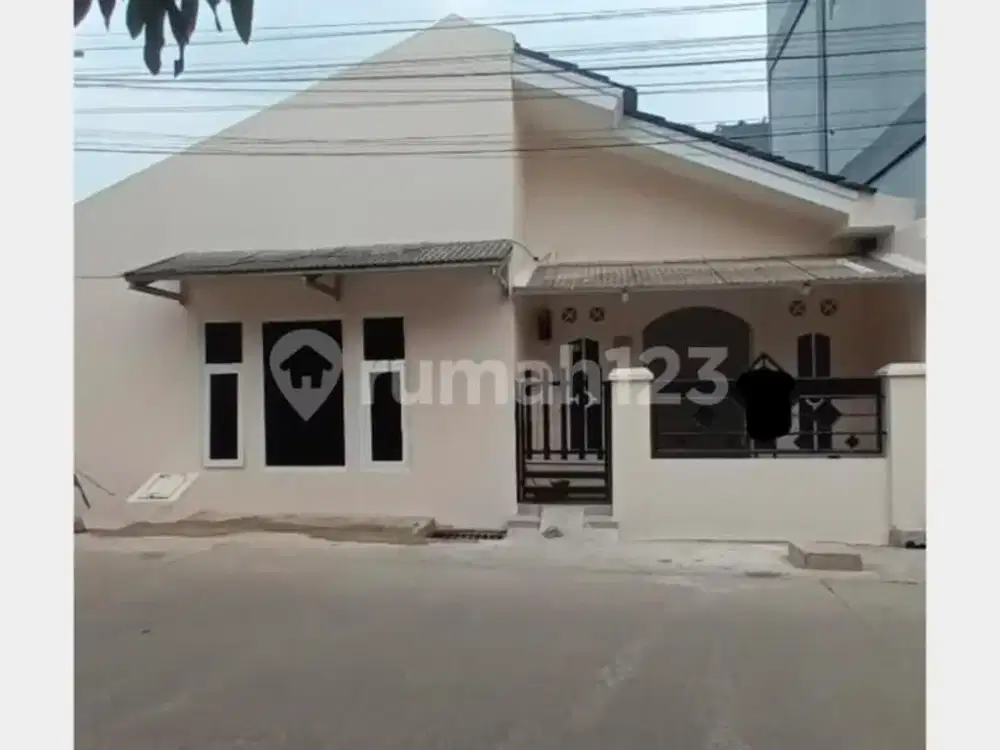 Dijual Rumah Bersih Siap Dihuni Dasana Indah Posisi Depan, Tangerang
