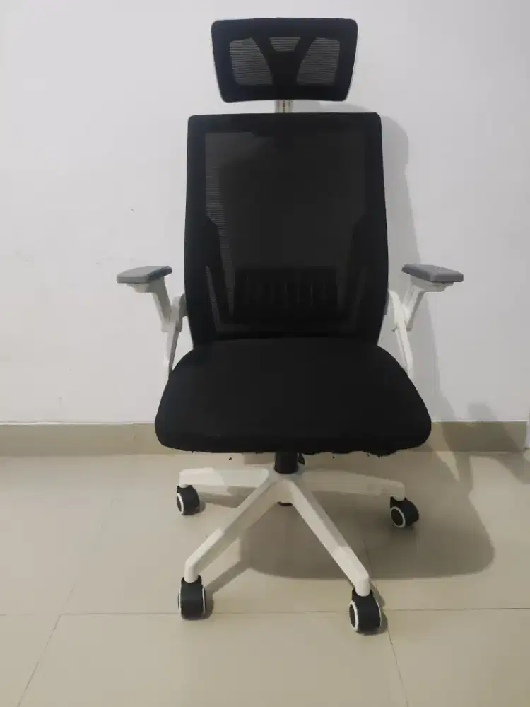 Kursi seken rasa baru