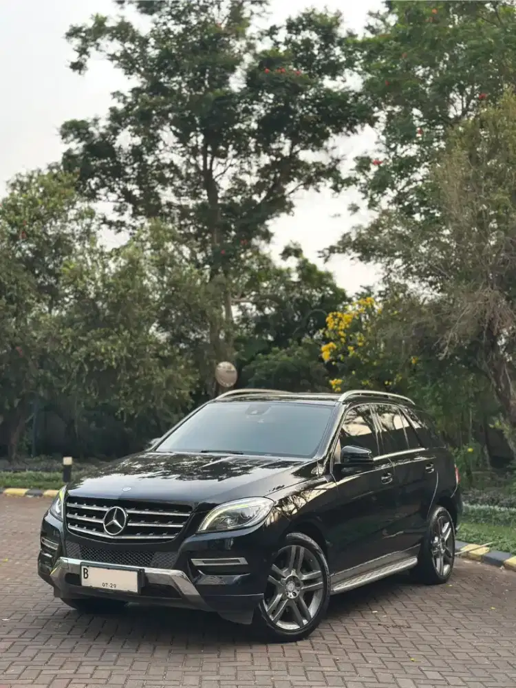 Mercedes Benz ML350 W166 4matic A/T 2015