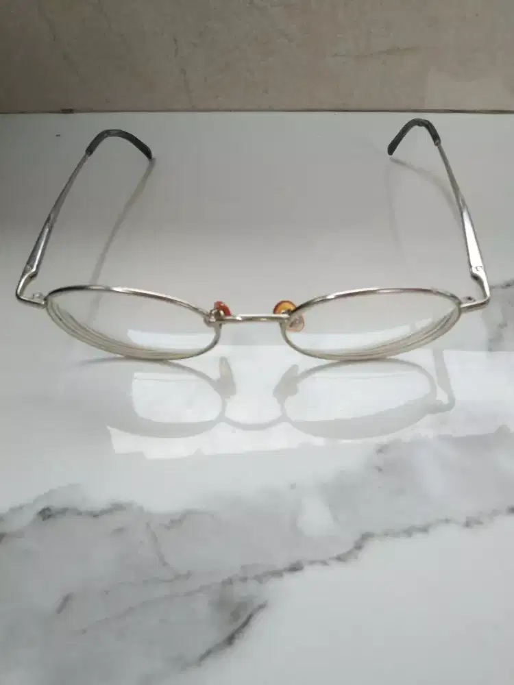 Kacamata  cowok titanium