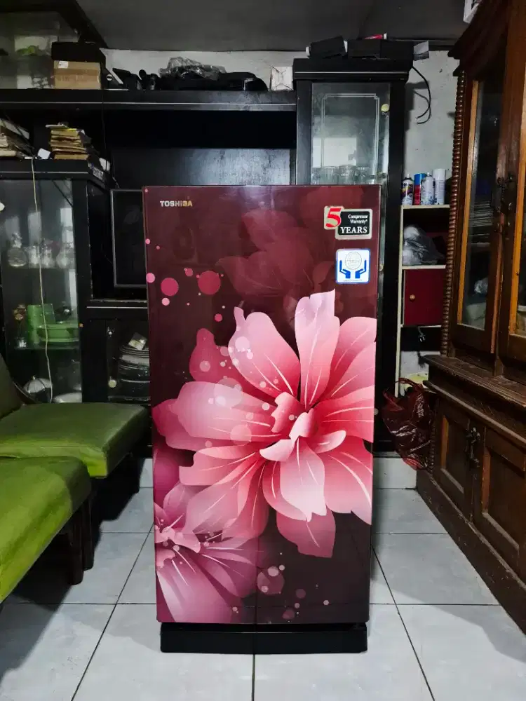 KULKAS TOSHIBA TERBARU ORI MULUS