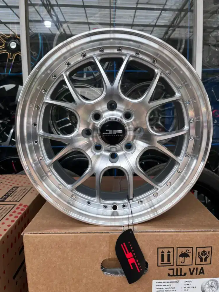 Ssr ms3 ring 15x6,5 pcd 4x100/114,3 ET 42 full polish
