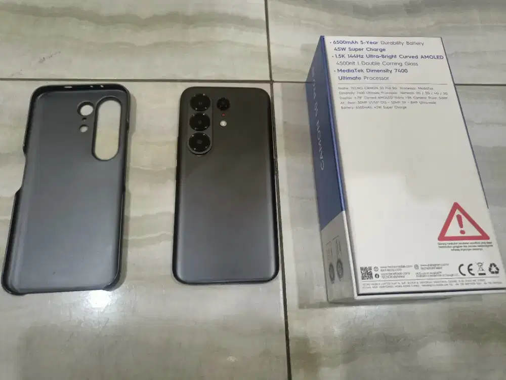 Techno camon 50 pro 12/256 (type tertinggi)