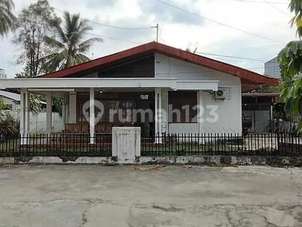 Dijual 1 Unit Rumah 3 Kamar Tidur Jl. Teuku Umar Pekanbaru