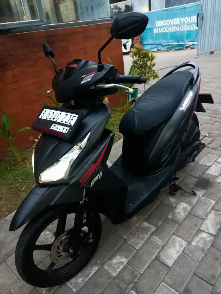 DIJUAL CEPAT HONDA VARIO LED 110 CC ORIGINAL