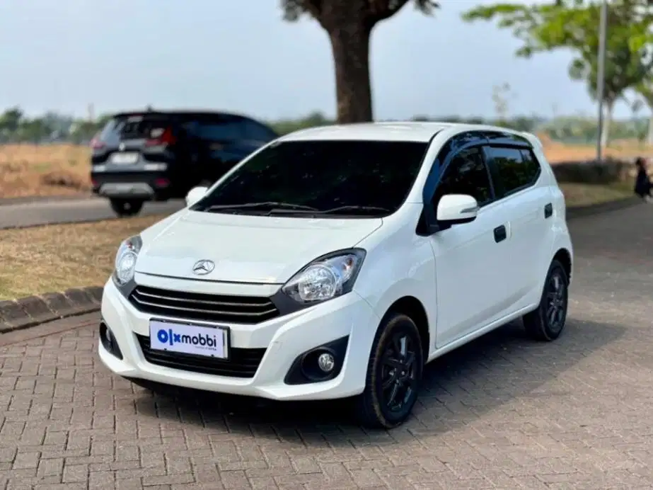 DP MININ Daihatsu Ayla 1.0 X Bensin-MT 2023 Putih NIO