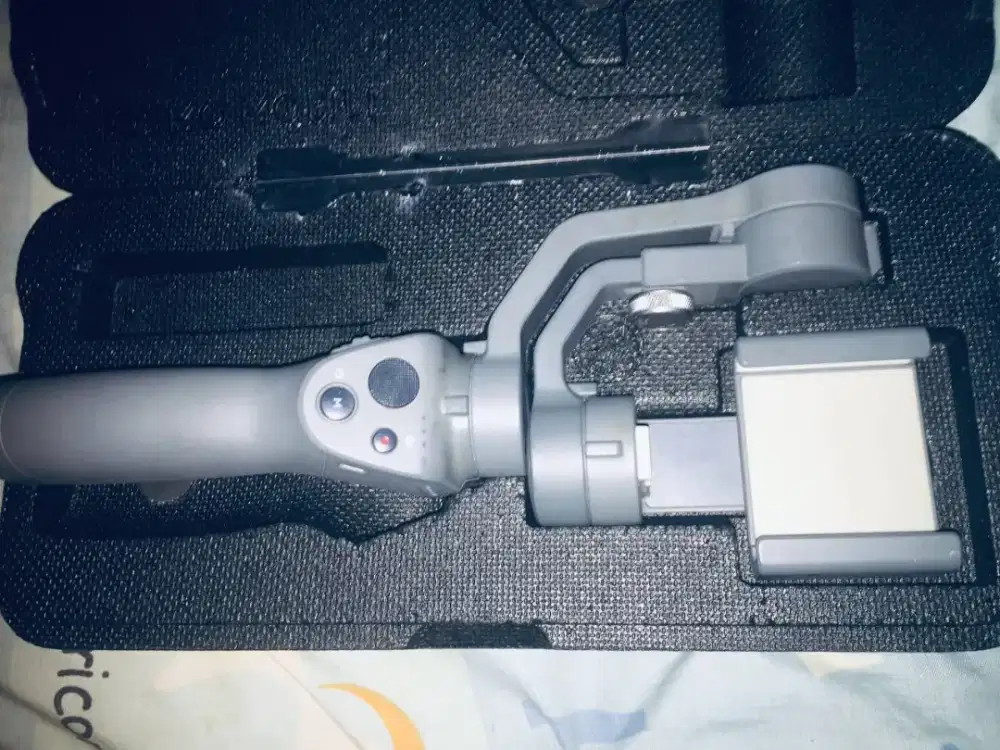 Di jual gimbal stabilizer lipat 3-axis untuk smartphone
