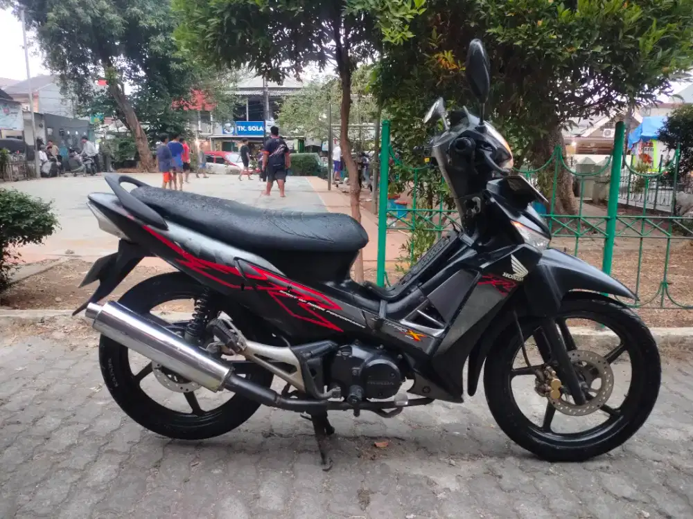 HONDA SUPRA X 125 CC 2010 pajak panjang/B.dki