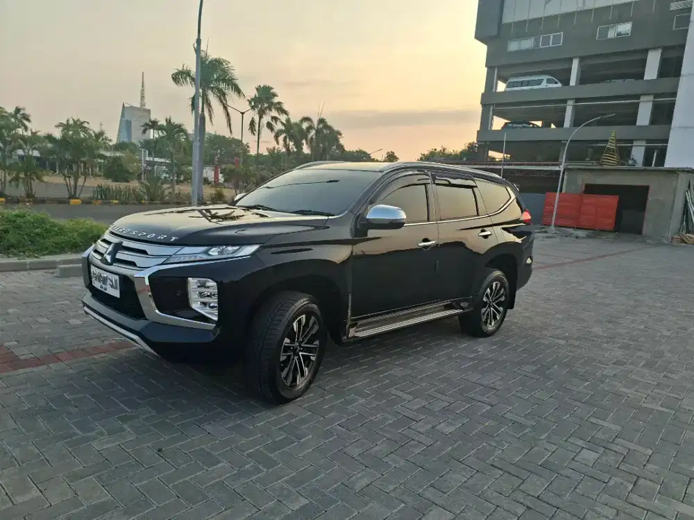 pajero dakar tahun 2022 like new