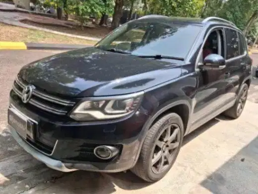 TERMURAH Volkswagen Tiguan 1.4 Bensin-AT 2013 FNM B