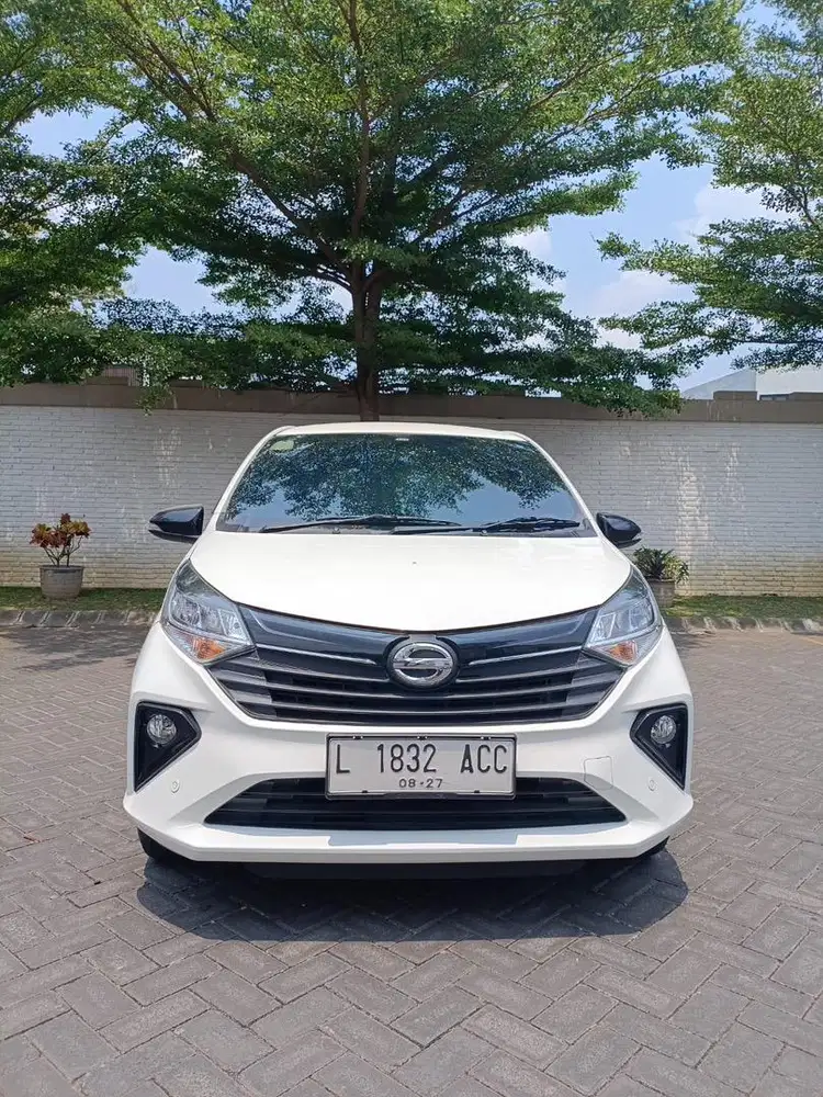 DAIHATSU SIGRA R DELUXE MATIC 2022