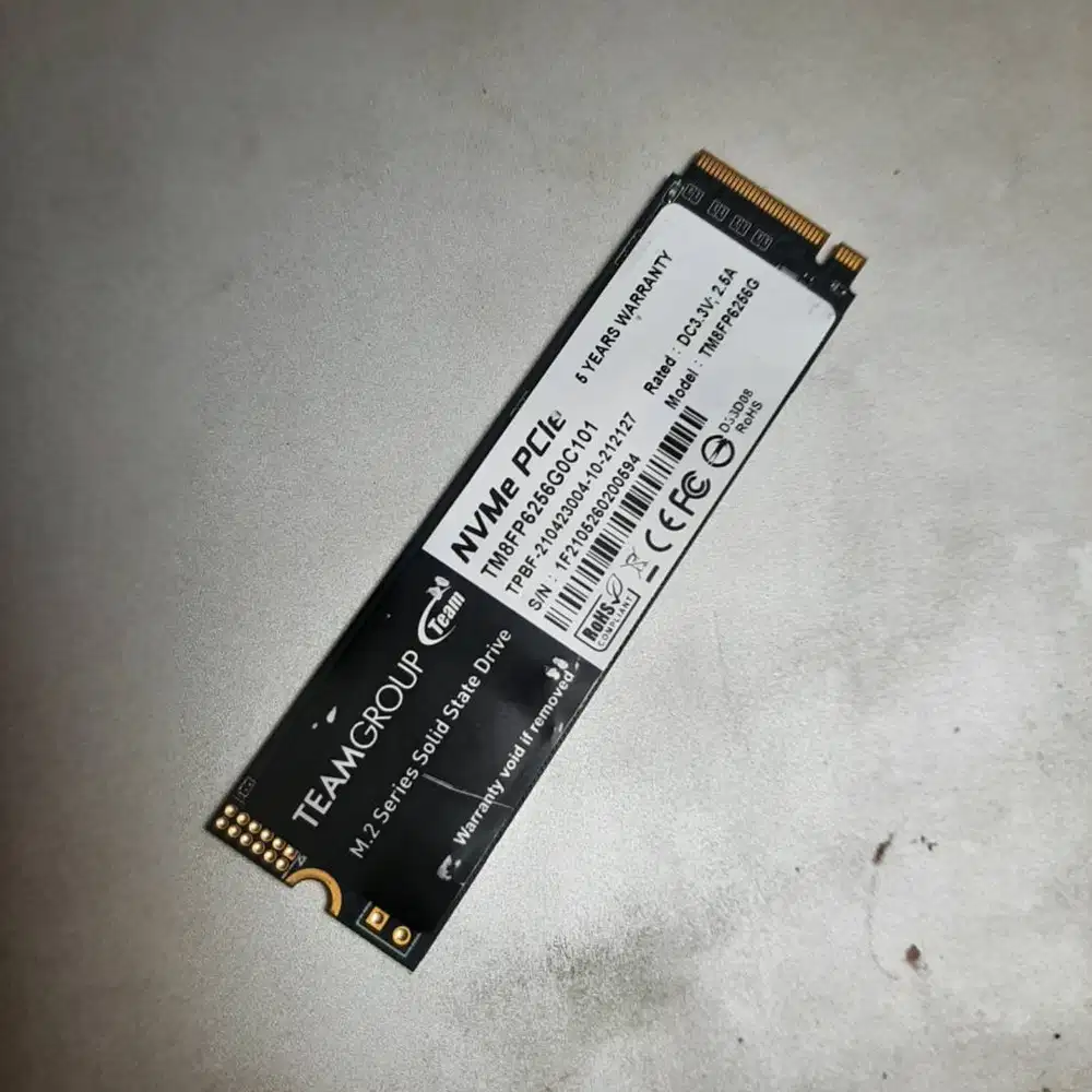 NVME SSD TeamGroup NVMe PCIe 256GB TM8FP6256G Bekas