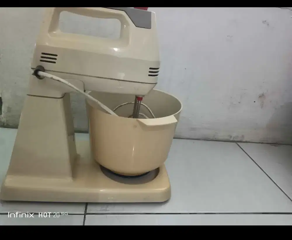 Philips stand mixer vintage HR 1480/A