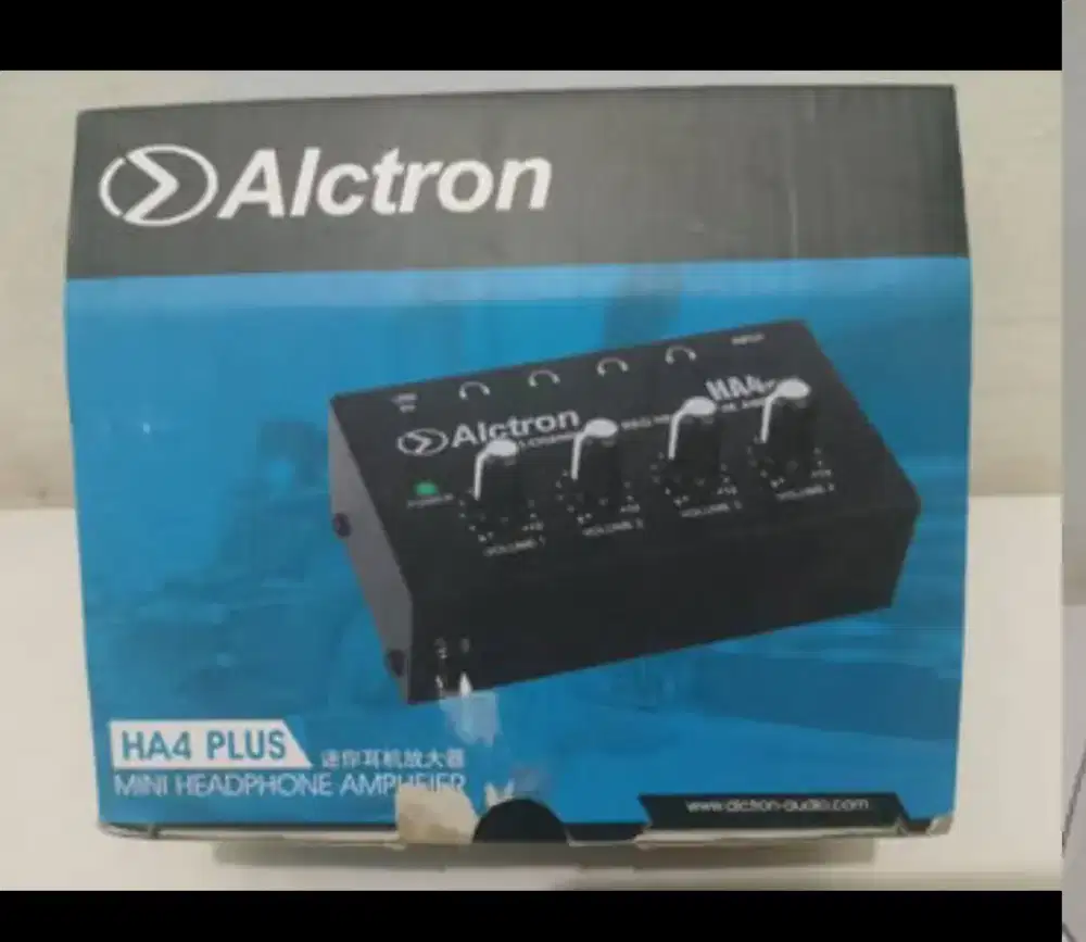 Alcatron HA4 Plus amplifier mini Headphone 
Kondisi baru ya..