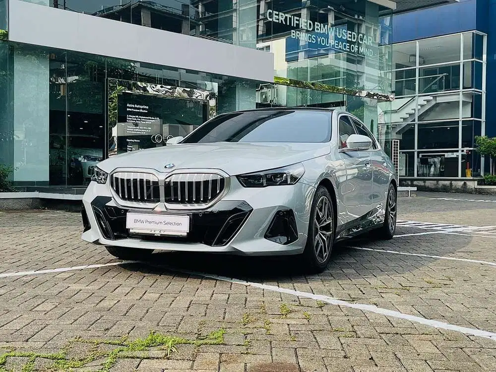 BMW 520i 2024 all new promo harga second rasa baru