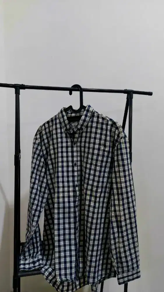 Prelove like new kemeja keren
