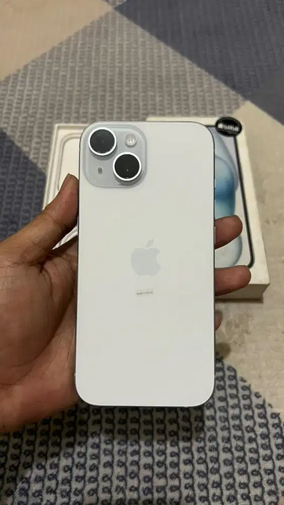 iPhone 15 128 resmi blibli